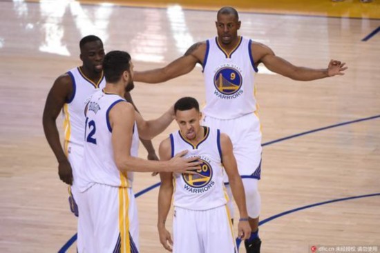 些比赛中 些比赛中