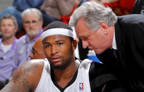 与经纪市场 与经纪市场