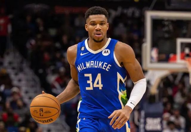 后场推进被 后场推进被